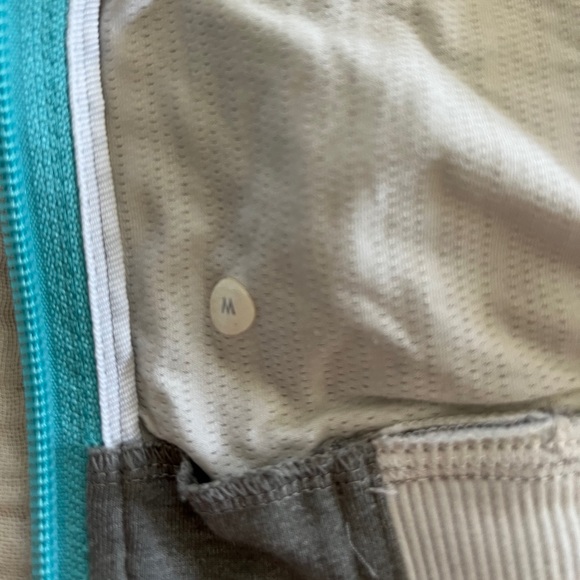 Women’s Lululemon Track Jacket - Picture 5 of 6